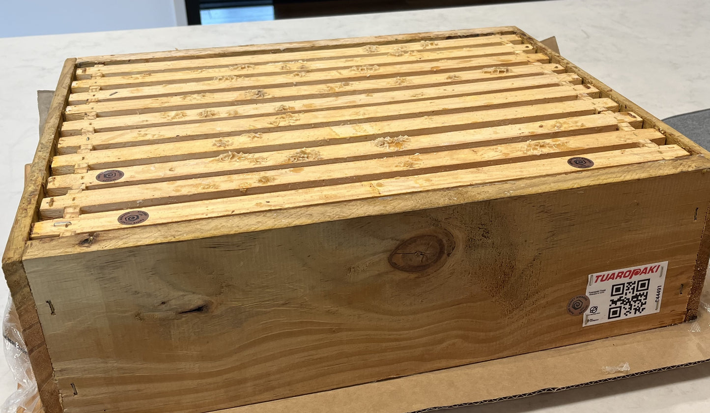 Honey 1/2 Depth Frame